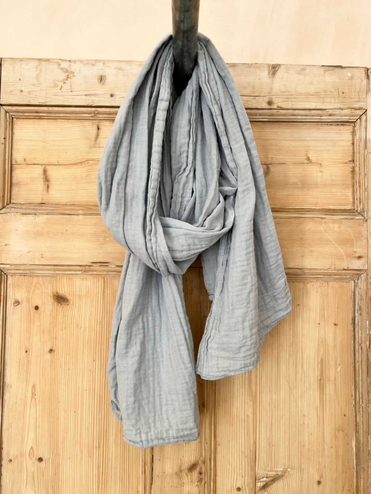 THE COSTERMONGER / Large Gauze Scarf – Les Animaux