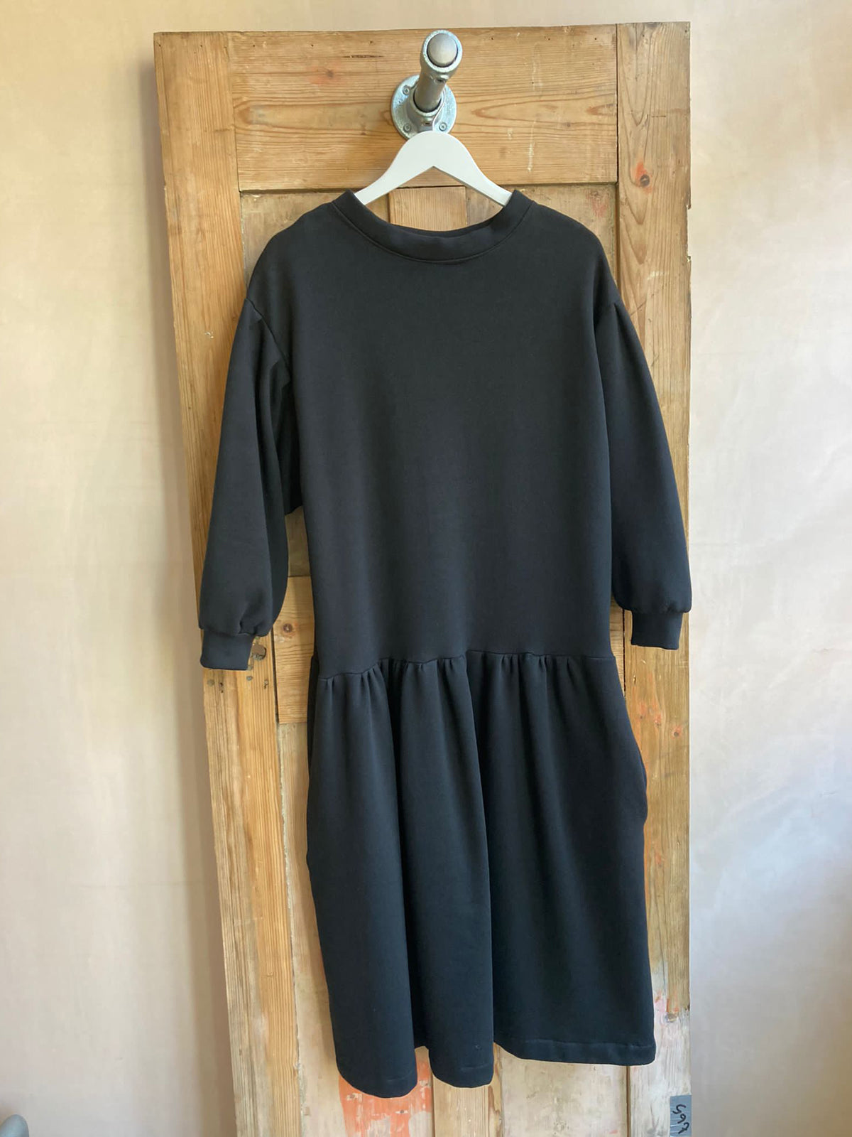 Les Animaux Long Sleeve Sweatshirt dress Black